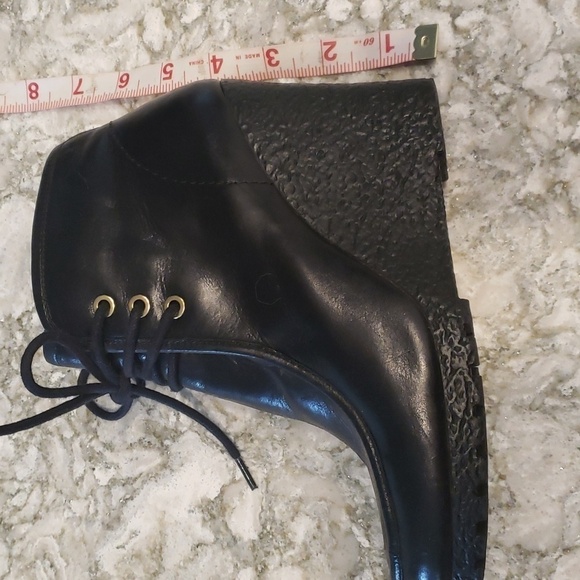 MICHAEL Michael Kors Rory heeled soft leather tie boot - Picture 10 of 10